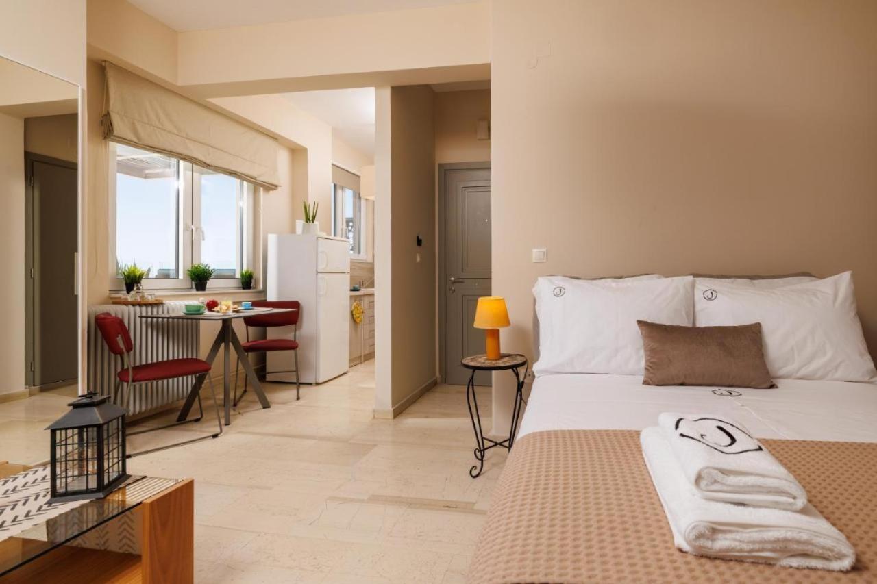 Jolly Suites Heraklion  Exterior photo