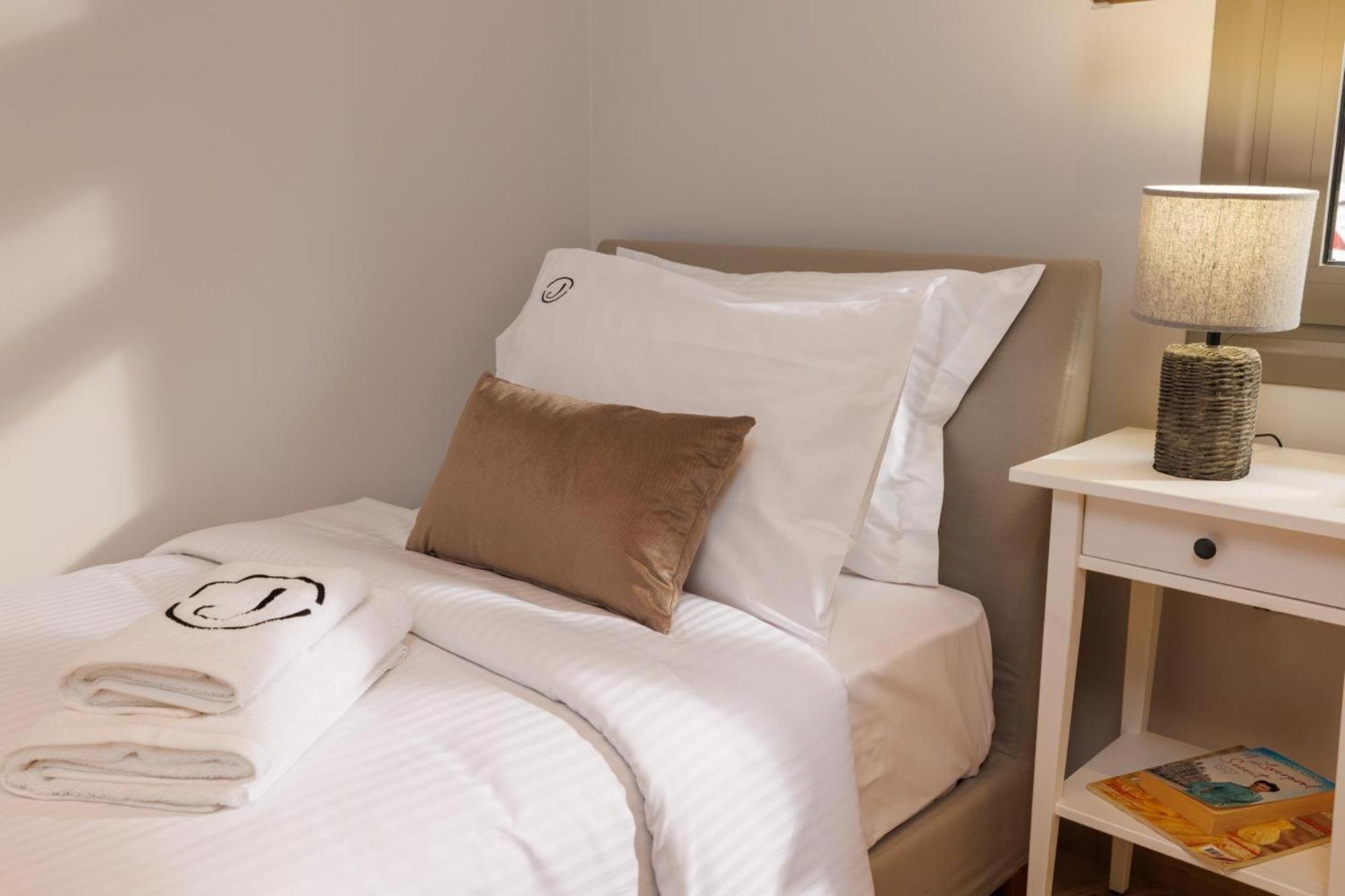 Jolly Suites Heraklion  Exterior photo